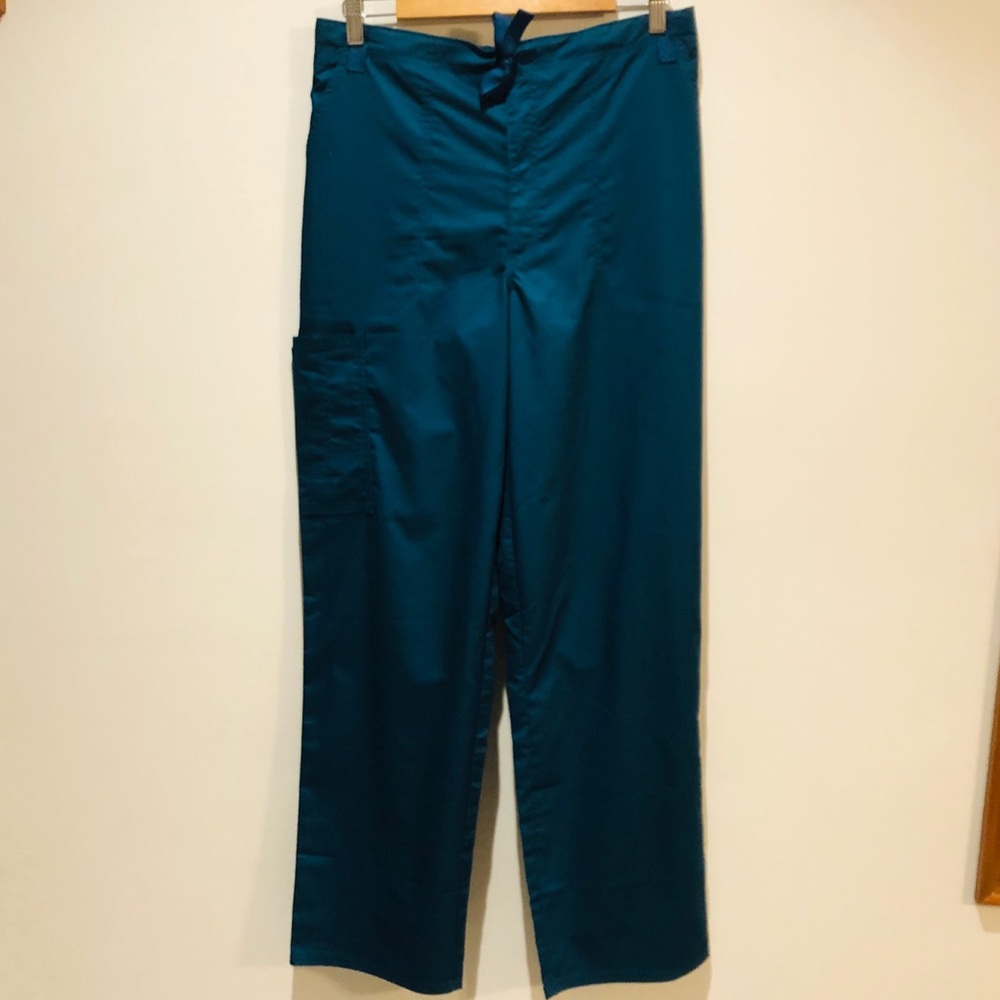 Cherokee Luxe scrubs